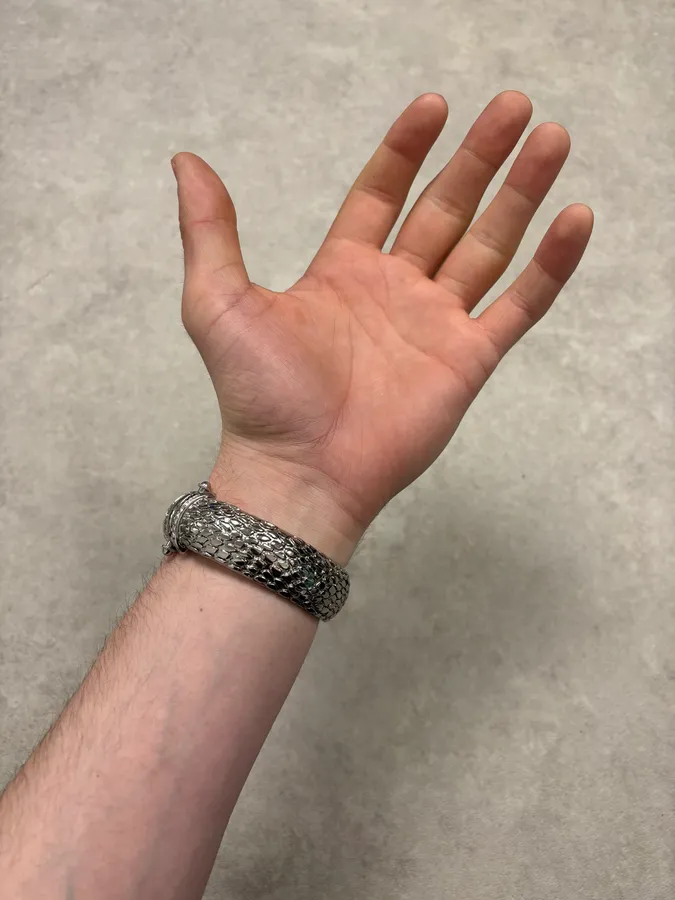 Thumb 2