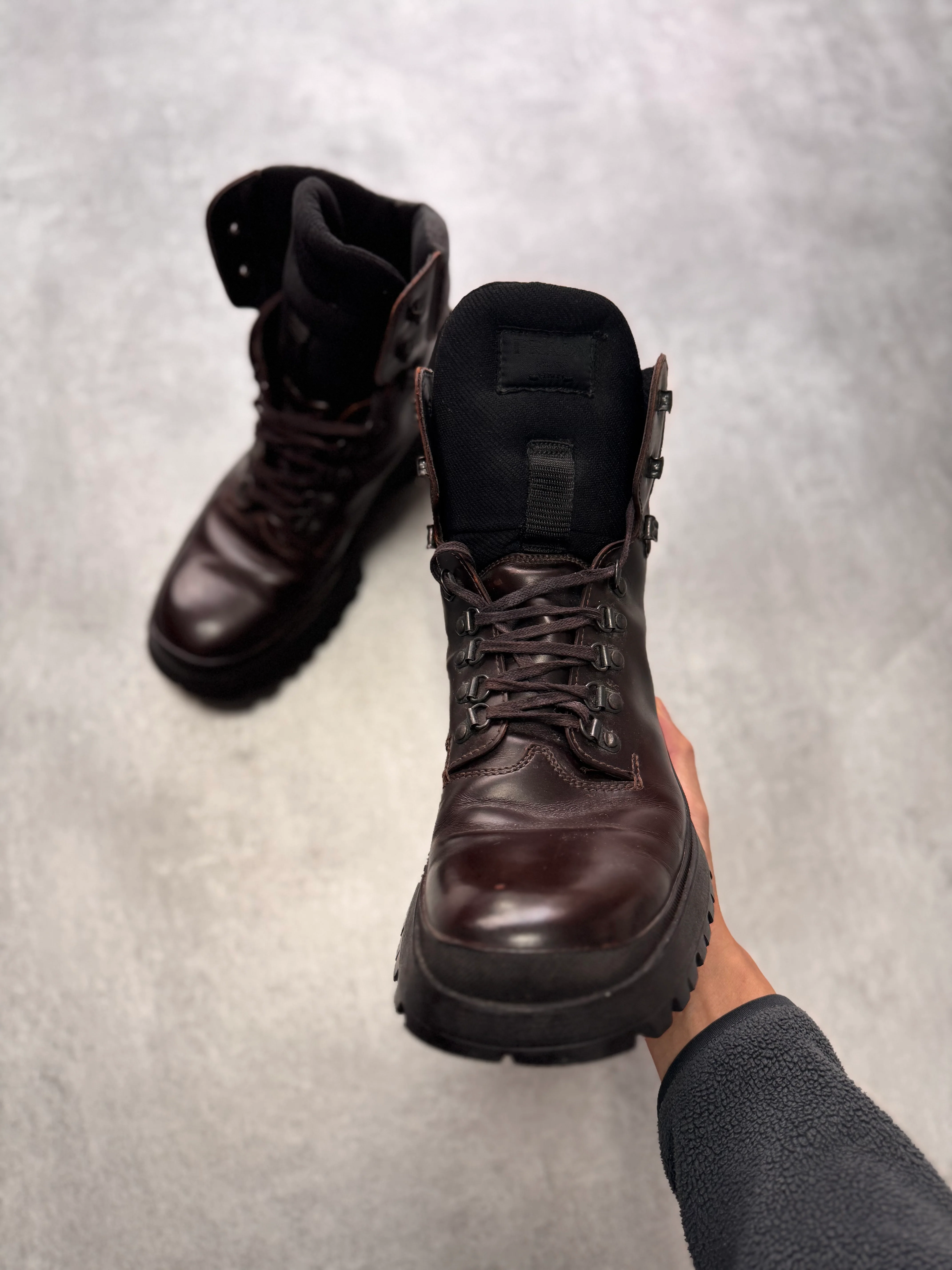 Thumb 2