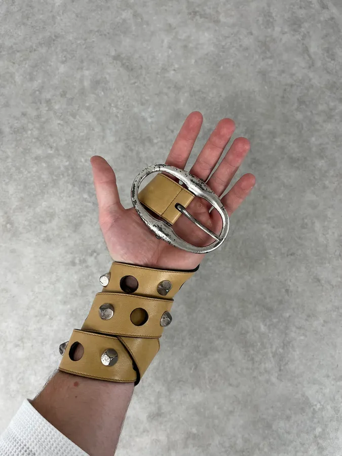 Thumb 2