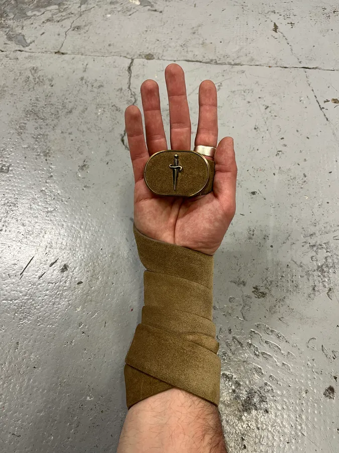 Thumb 2