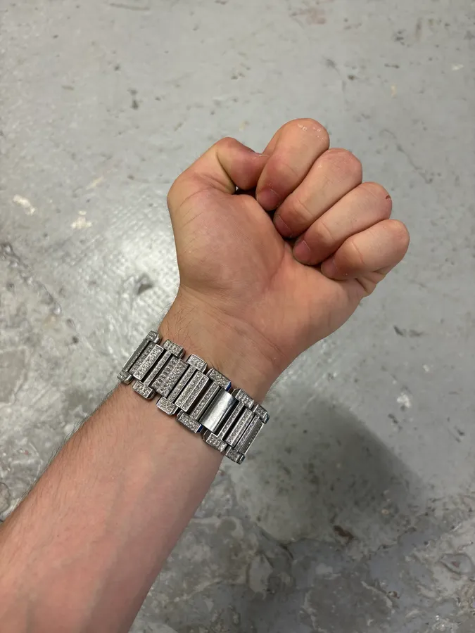 Thumb 2