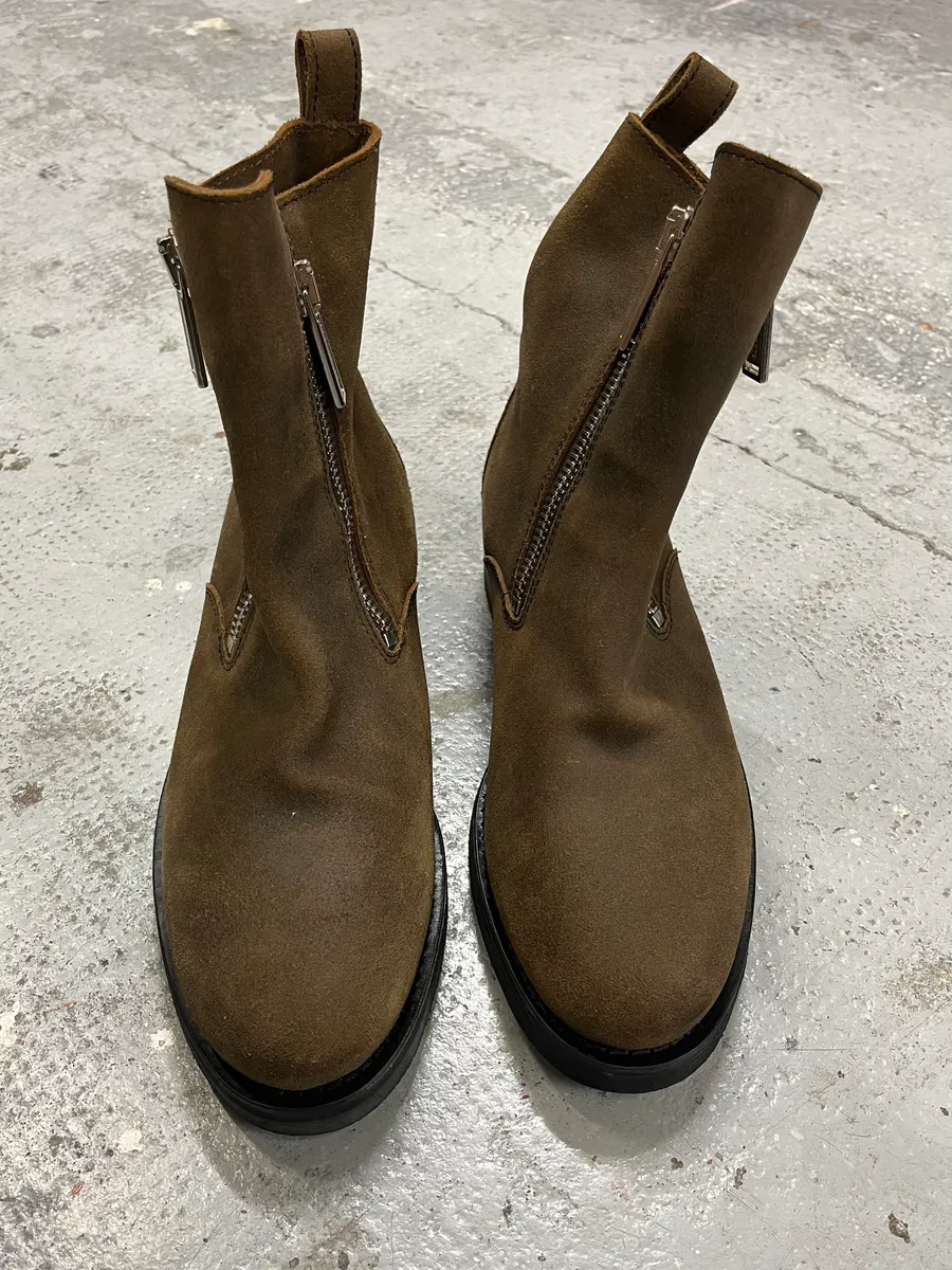 Thumb 2